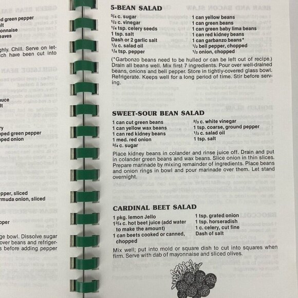 300 Ways With Salads Spiral Bound Cookbook By Morris Press 1994 Veggie Recipes - Picture 6 of 12
